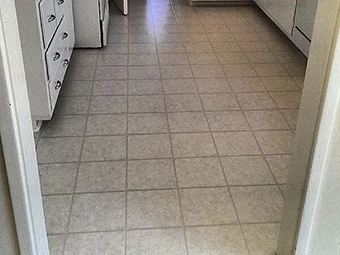 Burlingame, CA Vinyl Tile Flooring